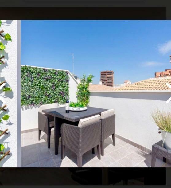El Carmen Studio مالقة المظهر الخارجي الصورة